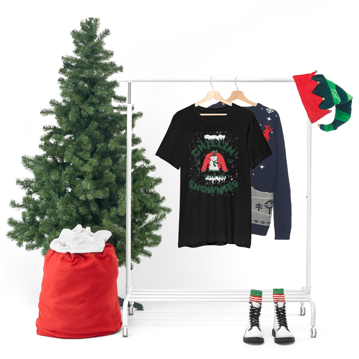 Unisex Jersey Short Sleeve Tee Chillin with the Hommies Xmas shirt